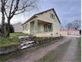 Maison à rénover à la vente